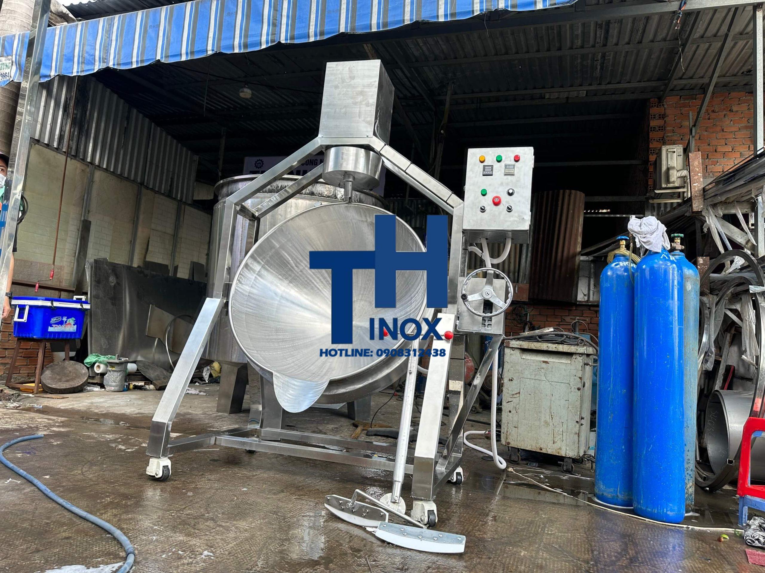 chao-xao-nhan-banh-cong-nghiep