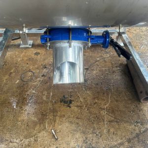 cua-xa-day-may-tron-van-buom